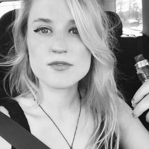 Meet your Posher, Katelyn